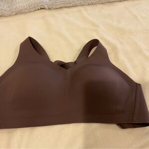 Lululemon Enlite Bra 32D